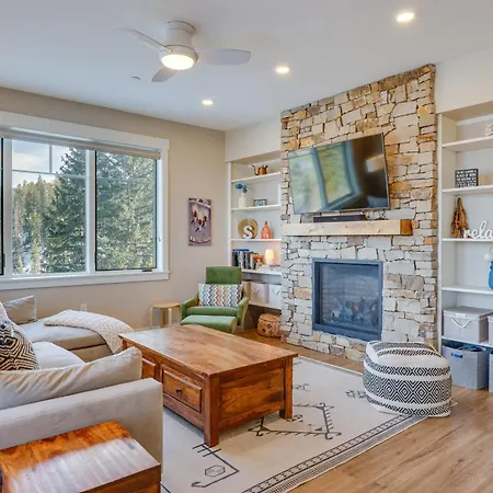 Winter Park Condo With Balcony About 4 Mi To Slopes